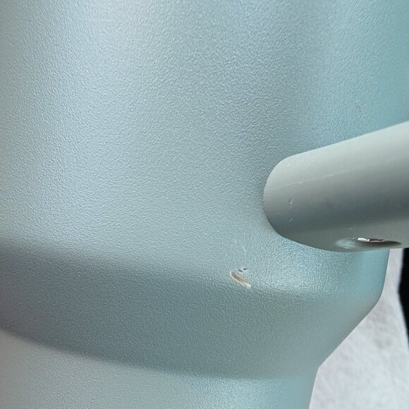 Stanley 40 oz shale - Picture 3 of 9